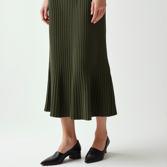 Chic Comfort Ribbed Midi Skirt